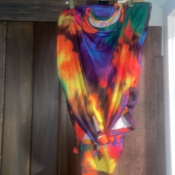 Shirt off my back Skirt Set - Picture 3 of 6